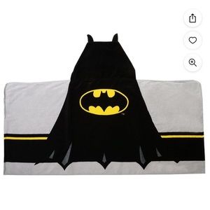 NWT Hooded Towel Wrap